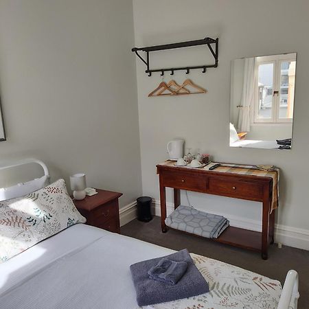 Fremantle Bed & Breakfast Buitenkant foto